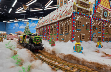 Illustracja do wpisu: Gingerbread City at Kolejkowo Now Open